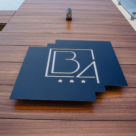 Hotel B4 拉迪亚 外观 照片