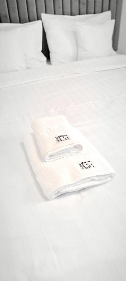 Hotel B4 拉迪亚 外观 照片